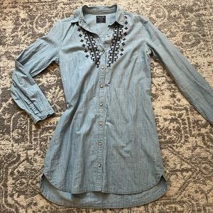 Abercrombie & Fitch Embroidered Denim Dress